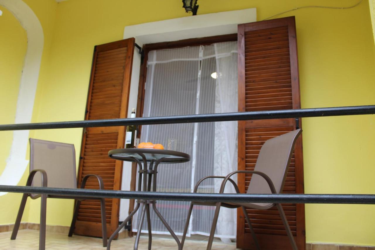 Appartement Marina 1990 Agios Georgios Pagon